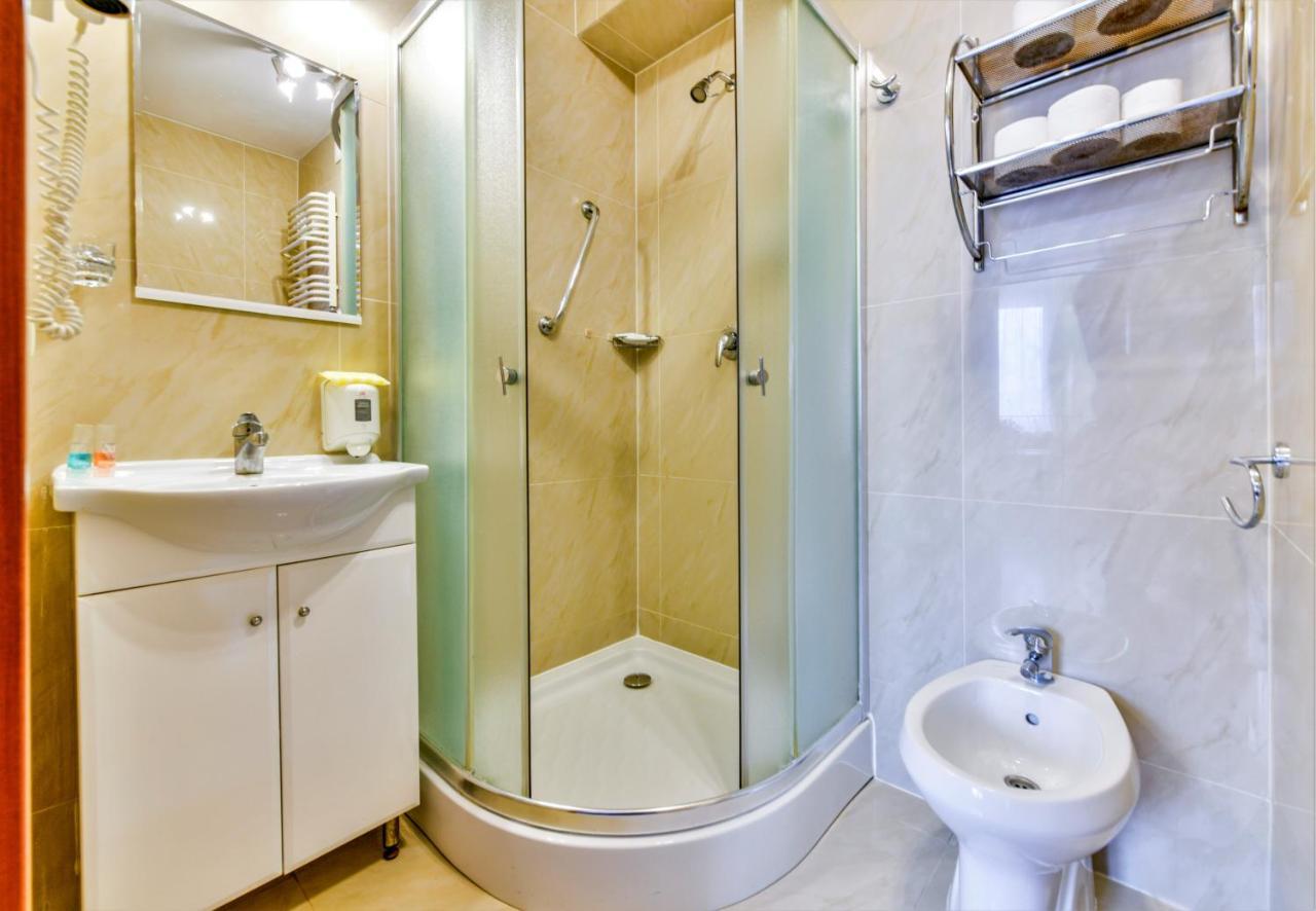 Apartamenty Sobieski Kolobrzeg Ngoại thất bức ảnh