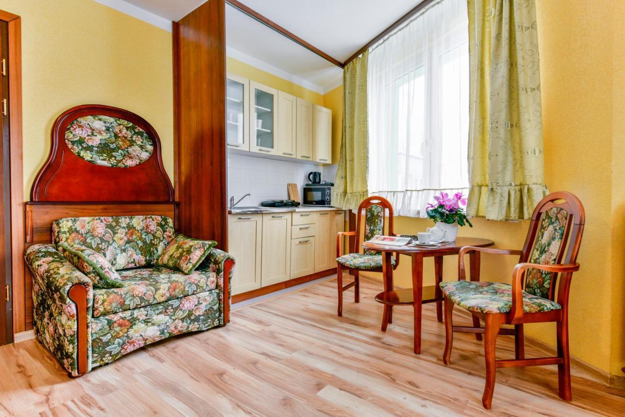 Apartamenty Sobieski Kolobrzeg Ngoại thất bức ảnh