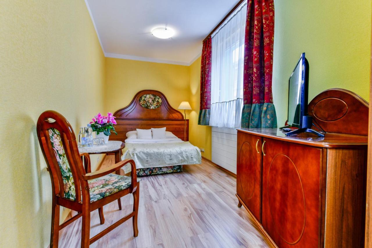Apartamenty Sobieski Kolobrzeg Ngoại thất bức ảnh